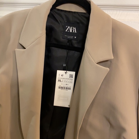 Zara Beige Crop Blazer - Picture 7 of 8